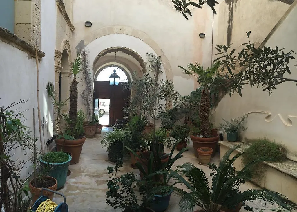 Casa Levante Syracuse 0*,